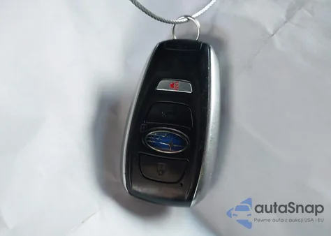 2015 Subaru Outback 2.5I Limited z USA, uszkodzony, nr VIN 4S4BSBNC9F3305629